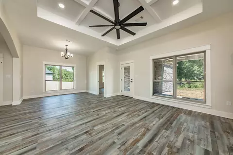Living - 100 Michael Dr, Beebe, AR 72012 photo 3 of 5