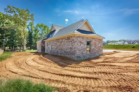 Exterior - 100 Michael Dr, Beebe, AR 72012 photo 2 of 8