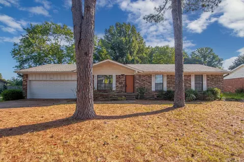1806 Madden Rd, Jacksonville, AR 72076