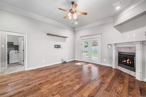 Living - 757 Mango Loop, Austin, AR 72007 photo 4 of 4