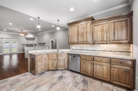 Kitchen - 757 Mango Loop, Austin, AR 72007 photo 3 of 3