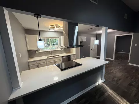 Kitchen - 3504 Shamrock Dr, Pine Bluff, AR 71603 photo 4 of 4