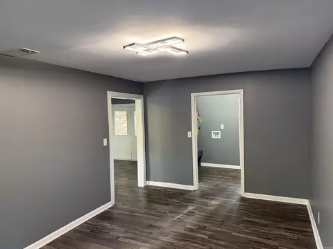Entry Way - 3504 Shamrock Dr, Pine Bluff, AR 71603 photo 1 of 2
