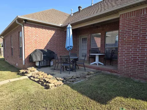 Exterior - 2800 Wineberry Rd, Conway, AR 72034 photo 5 of 13