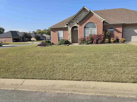 Exterior - 2800 Wineberry Rd, Conway, AR 72034 photo 12 of 13