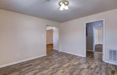 Living - 6009 S Cedar St, Pine Bluff, AR 71603 photo 9 of 15