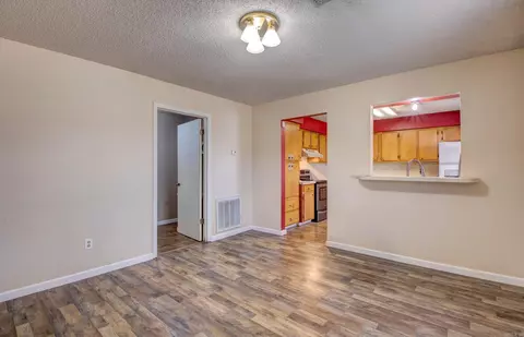 Living - 6009 S Cedar St, Pine Bluff, AR 71603 photo 10 of 15