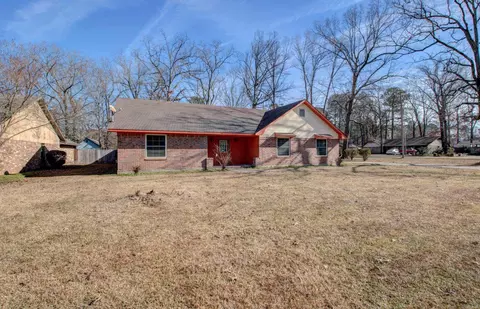 Exterior - 6009 S Cedar St, Pine Bluff, AR 71603 photo 3 of 11