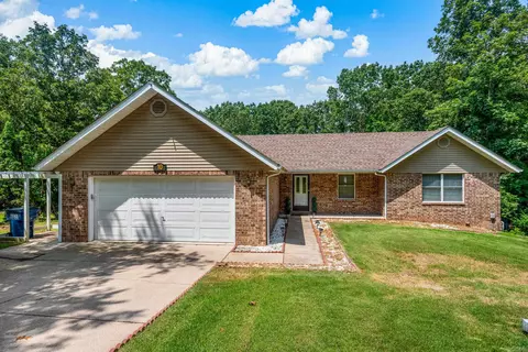 10 Stonehedge Dr, Mountain Home, AR 72653