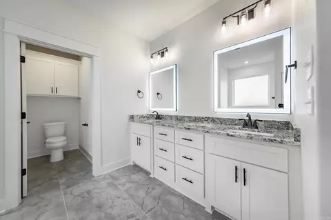 Bath - 38 Libra Ln, Ward, AR 72176 photo 1 of 6