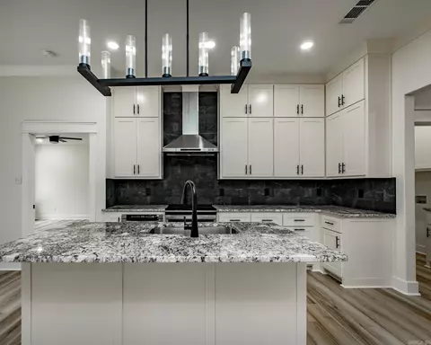 Kitchen - 38 Libra Ln, Ward, AR 72176 photo 1 of 3