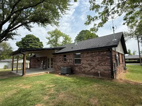 Exterior - 7 Pamela, Conway, AR 72032 photo 3 of 5