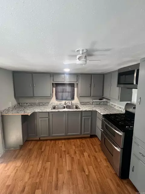 Kitchen - 1101 Ninth St, Mena, AR 71953 photo 1 of 2