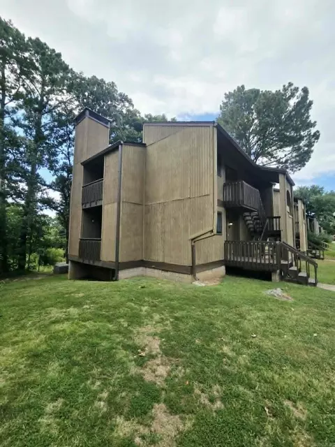 510 Green Mountain Apt 89 Cir, Little Rock, AR 72211