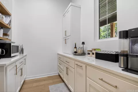 Other - 810 Caddo Dr, Benton, AR 72019 photo 2 of 7