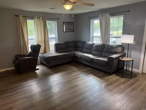 Living - 69 College St, Quitman, AR 72131 photo 3 of 3
