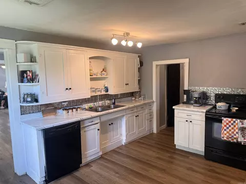 Kitchen - 69 College St, Quitman, AR 72131 photo 3 of 3