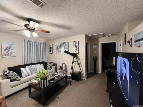 Living - 33 Hiland Pl, Benton, AR 72015 photo 1 of 2
