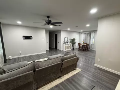 Living - 600 Bristol Dr, Bryant, AR 72022 photo 1 of 2