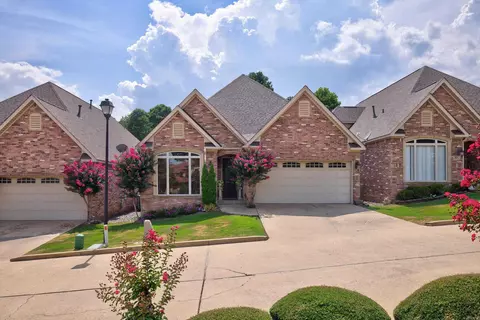 106 Waterloo Cv, Hot Springs, AR 71913