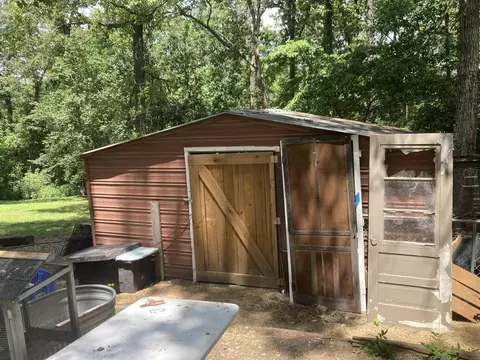 Exterior - 8766 Nine Mile Ridge Rd, Hardy, AR 72542 photo 7 of 9
