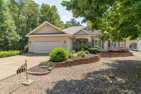 106 Cifuentes Way, Hot Springs Village, AR 71909