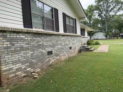 Exterior - 439 Haley St, Melbourne, AR 72556 photo 3 of 8