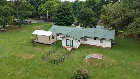Exterior - 439 Haley St, Melbourne, AR 72556 photo 5 of 8