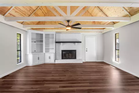 Living - 12102 Dalin Rd, Cabot, AR 72023 photo 5 of 5