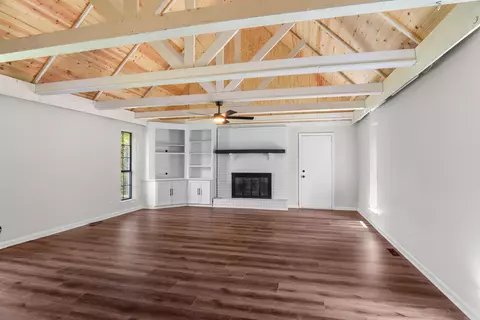 Living - 12102 Dalin Rd, Cabot, AR 72023 photo 1 of 5