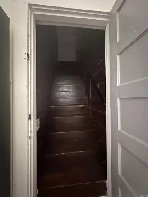 Entry Way - 1507 E 7th Ave, Pine Bluff, AR 71601 photo 2 of 2