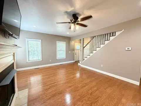 Living - 409 Highland Dr, Mountain View, AR 72560 photo 1 of 7