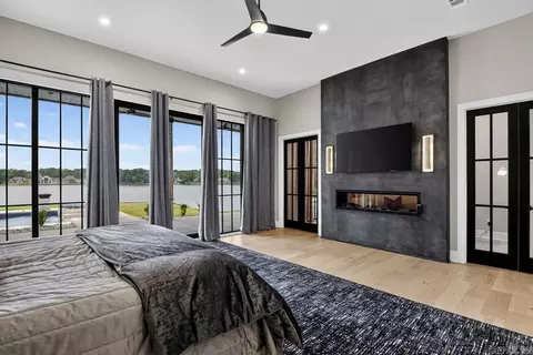 Bedroom - 7346 Lake Point Cir, Benton, AR 72019 photo 4 of 6