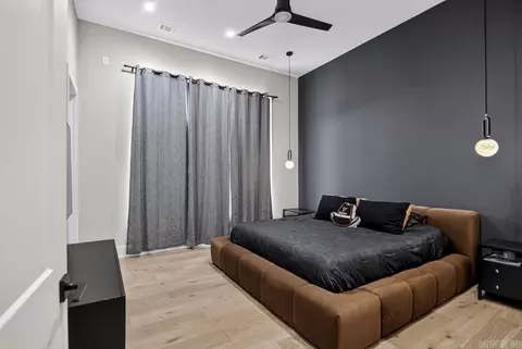 Bedroom - 7346 Lake Point Cir, Benton, AR 72019 photo 2 of 6