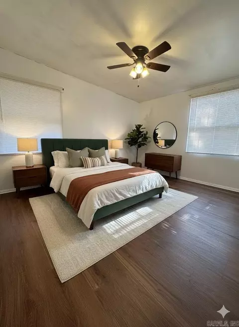 Bedroom - 3203 S Iris St, Pine Bluff, AR 71603 photo 4 of 4