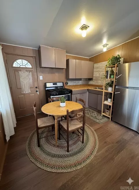 Kitchen - 3203 S Iris St, Pine Bluff, AR 71603 photo 2 of 2