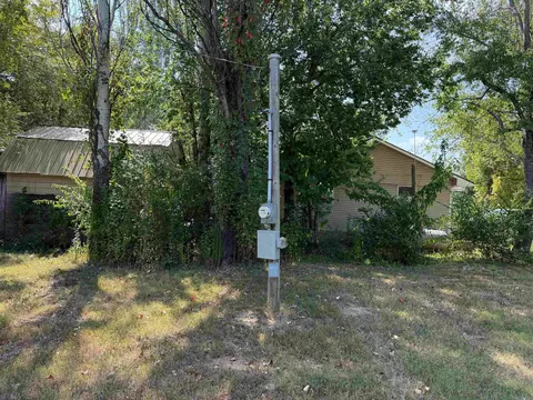 1008 Oak St, Mountain View, AR 72560 photo 3