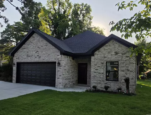 1409 S Pine St, Little Rock, AR 72204