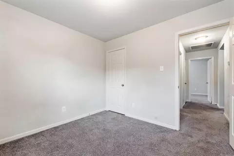 Entry Way - 1110 Okeefe Ave, Conway, AR 72032 photo 1 of 1