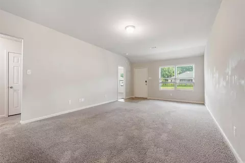 Living - 1110 Okeefe Ave, Conway, AR 72032 photo 2 of 3