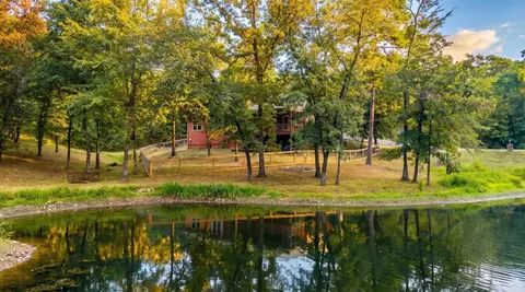 137 Enchanted Cv, Hot Springs, AR 71901