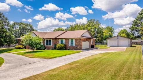 1216 Scenic Pl, Heber Springs, AR 72543