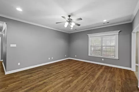 Living - 308 E Myrtle St, Cabot, AR 72023 photo 4 of 4