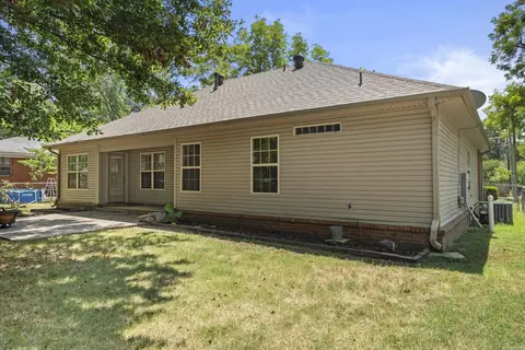 Exterior - 308 E Myrtle St, Cabot, AR 72023 photo 6 of 6