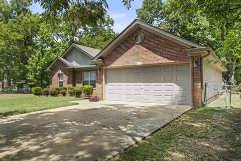 Exterior - 308 E Myrtle St, Cabot, AR 72023 photo 3 of 6