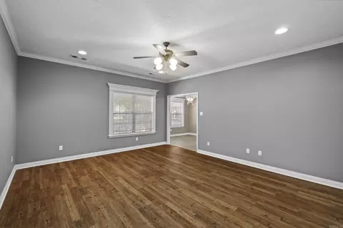 Living - 308 E Myrtle St, Cabot, AR 72023 photo 1 of 4