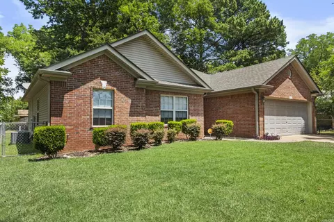 Exterior - 308 E Myrtle St, Cabot, AR 72023 photo 2 of 6