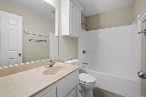Bath - 308 E Myrtle St, Cabot, AR 72023 photo 3 of 3