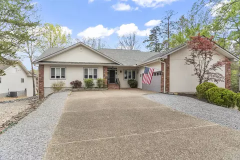 3 Levantino Ln, Hot Springs Village, AR 71909