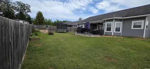 Exterior - 412 Carriage Dr, Benton, AR 72015 photo 5 of 9